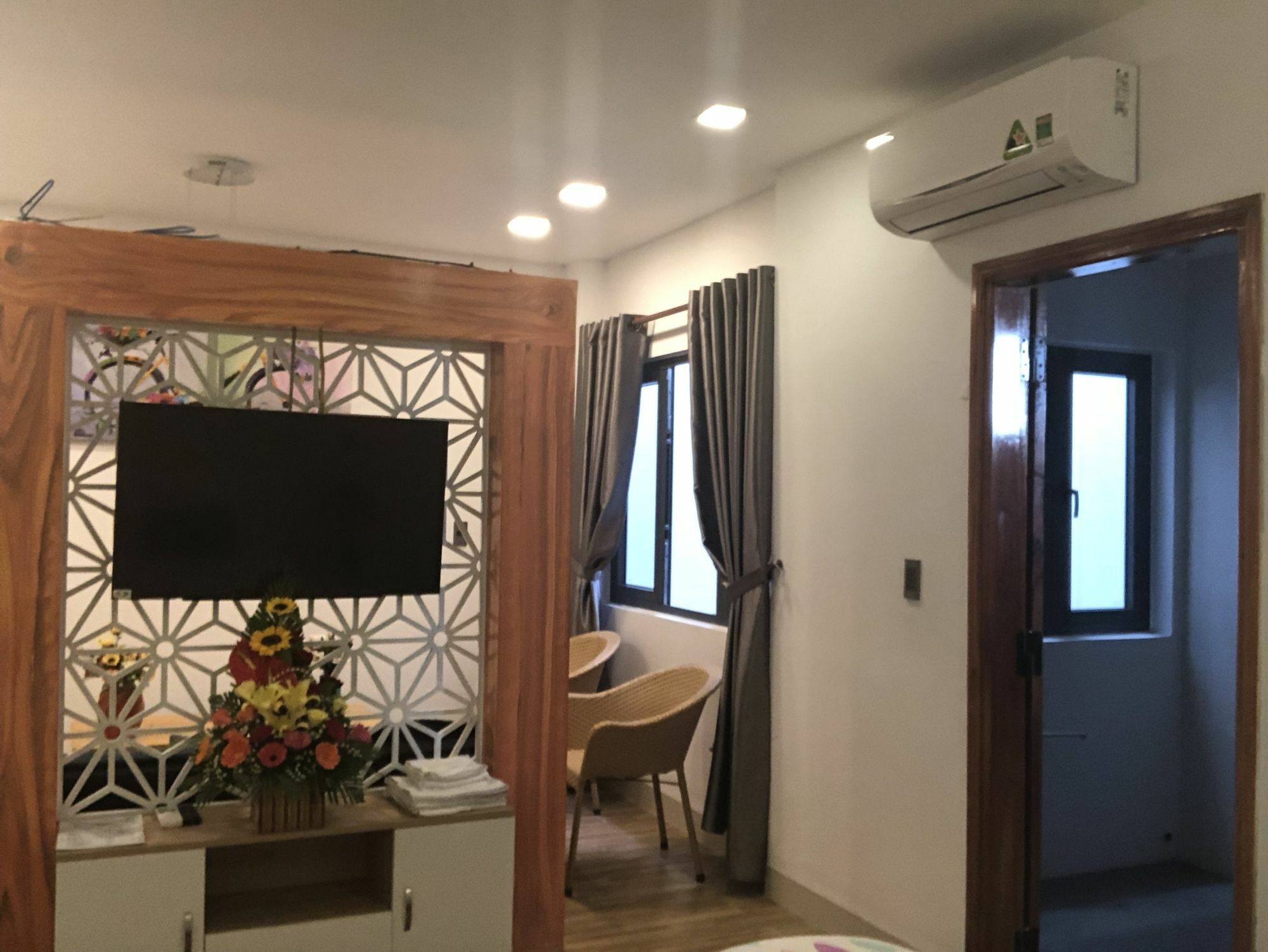 Van'S Homestay Дананг Экстерьер фото
